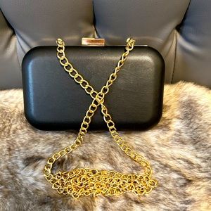 NWOT BOX CLUTCH (faux leather)